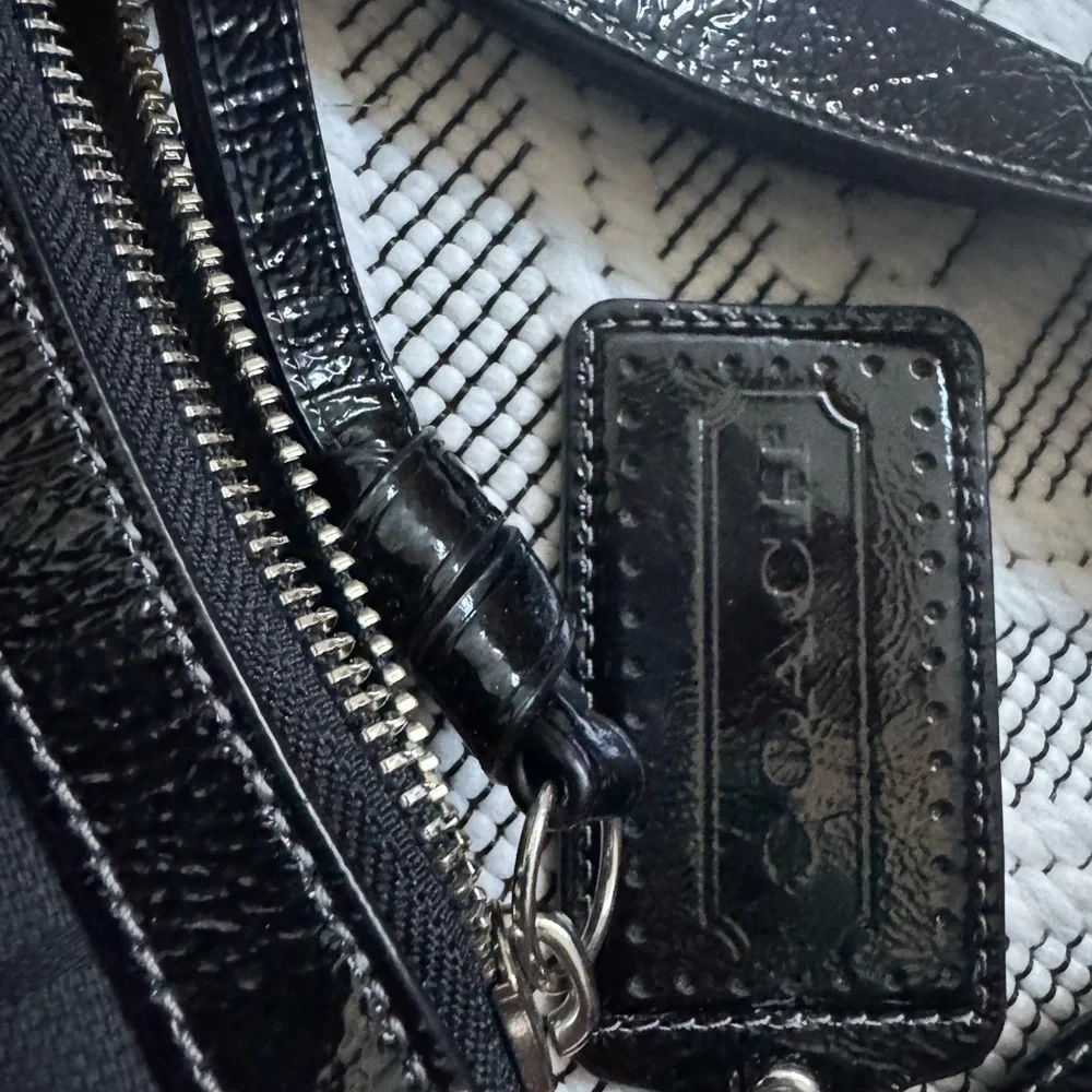 Coach Black Signature Canvas and Patent Leather Shoulder Bag​​